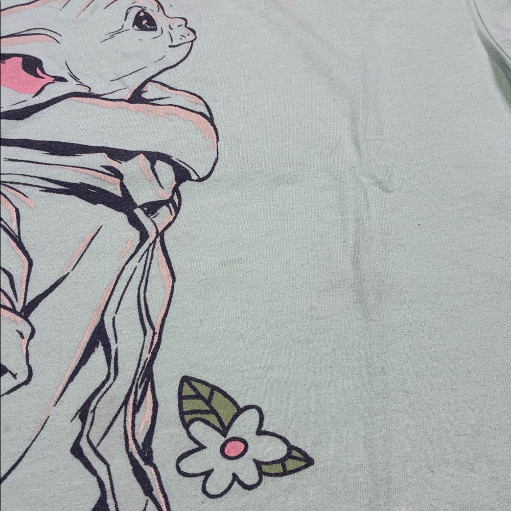 Star Wars Mint Green Boxy Cut Baby Yoda Grogu T-Shirt - Picture 5 of 7